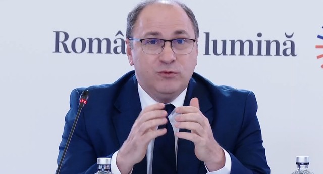 Profesorul Educației: Bucurați-vă de școală, cerul e limita!