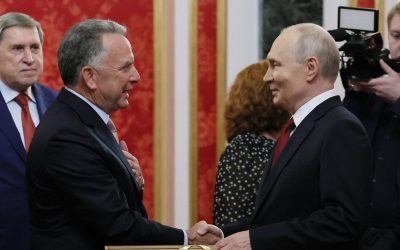 Putin, Trump: Putin vrea colaborare, dar nu cedează pe Ucraina