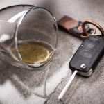 Alcool la volan: Cât timp aștepți după ultimul pahar