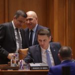 Nicolescu vinde pachete la stat. PSD, revoltat pe Bolojan