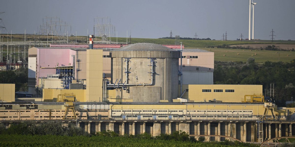 Nuclearelectrica cere 800 mil. Euro de la BEI pentru Cernavodă