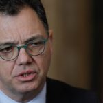 Apărarea, corp de control la achiziții: Se verifică contracte SAFE