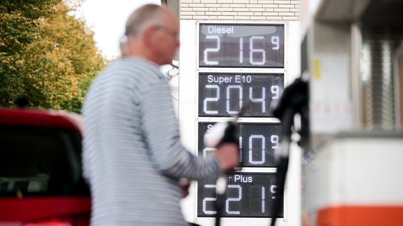 Europa cedează presiunii SUA, eliberează rezerve de motorină