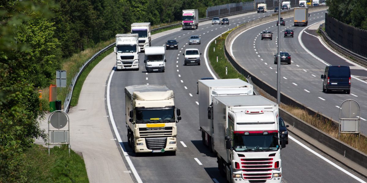 Taxare rutieră, noi tensiuni. CNAIR avertizează, transportatorii cer amânare