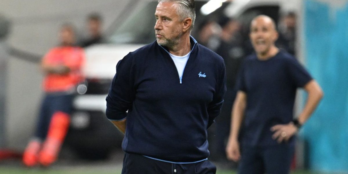 Reghecampf, nemulțumit după FCSB – Oțelul: „Discutăm detalii”