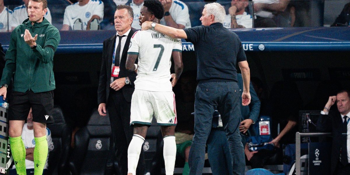 Mourinho și ViniciusJr. Urlă la arbitru: „Normal e asta?”