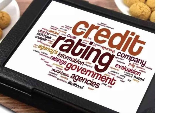 Milcev: Un downgrade, o gaură imensă în bugetul țării