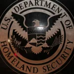 Hackeri publică datele a peste 40.000 de angajați DHS